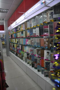 办公文体用品烤漆展柜的设计与选购指南